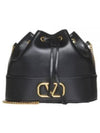 24 4W0P0T83 HPF 0NO 4W2P0T83 V logo chain bucket bag - VALENTINO - BALAAN 1