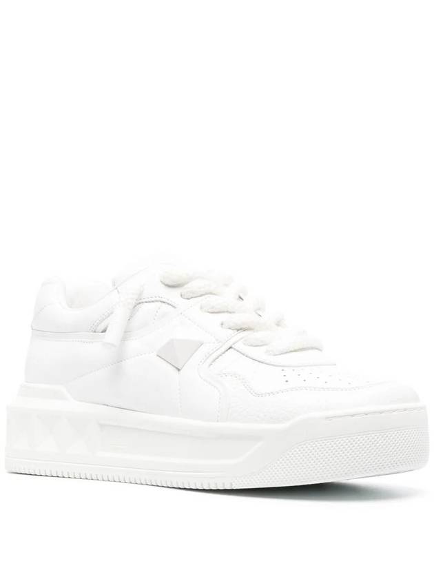 Valentino Garavani Sneakers White - VALENTINO - BALAAN 2