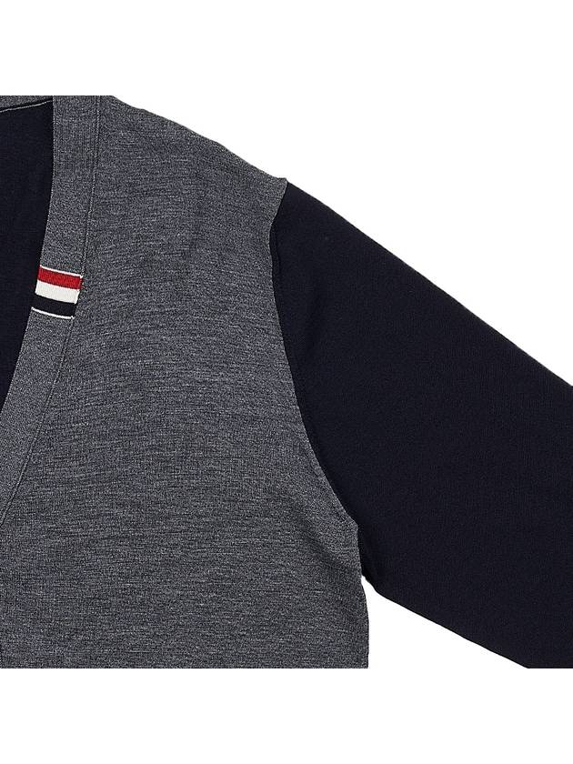 Fun Mix Fine Merino Jersey Stripe Relaxed V-Neck Cardigan Navy Grey - THOM BROWNE - BALAAN 5