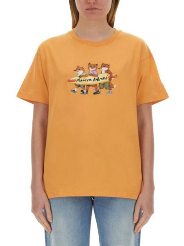 Surfing Foxes Short Sleeve T-shirt Orange - MAISON KITSUNE - BALAAN 1