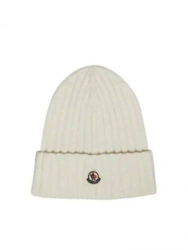 3B00036 A9327 030 Logo Patch Wool Beanie - MONCLER - BALAAN 1