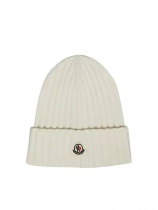 3B00036 A9327 030 Logo Patch Wool Beanie - MONCLER - BALAAN 1