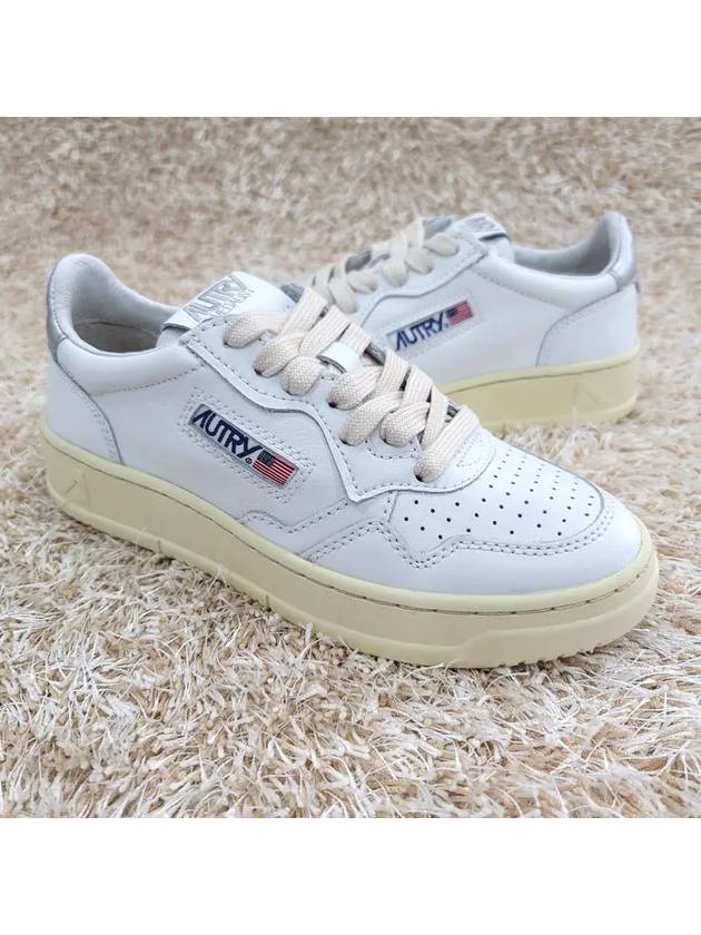 Medalist Silver Tab Low Top Sneakers White - AUTRY - BALAAN 2