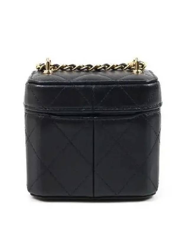 AP3459 Black Lambskin Mini Vanity Chain Cross Bag - CHANEL - BALAAN 4