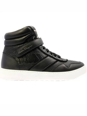 Salvatore embossed logo high-top sneakers black - SALVATORE FERRAGAMO - BALAAN 1