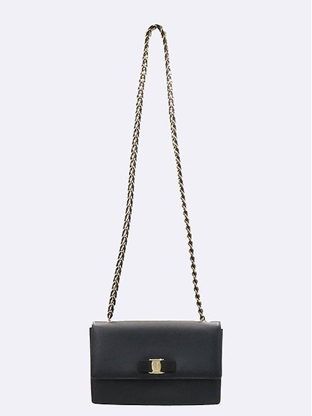 Ferragamo 21 E480 Black Color Saffiano Barazini Gold Metal Chain Cross Bag - SALVATORE FERRAGAMO - BALAAN 2