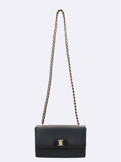 Ferragamo 21 E480 Black Color Saffiano Barazini Gold Metal Chain Cross Bag - SALVATORE FERRAGAMO - BALAAN 2